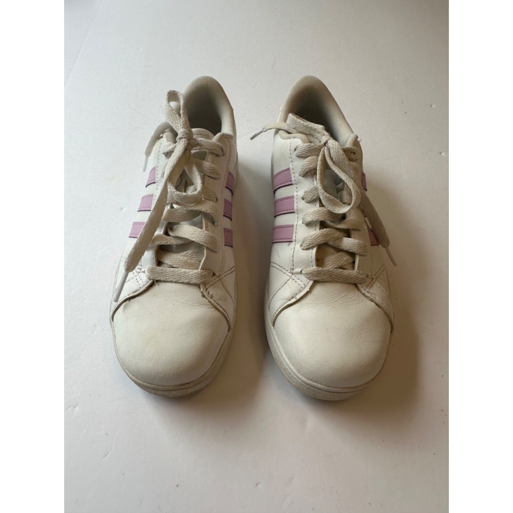 Adidas Youth Size 4 White Leather Sneakers with Lavender Stripes